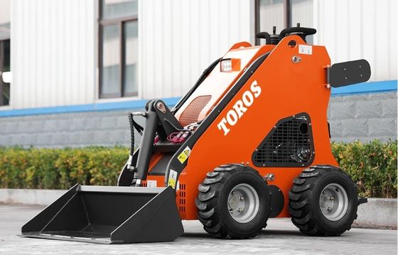 kupować Mocny Mini Stand Up Skid Steer Rolnicze Skid Steers Wielofunkcyjne online manufacture