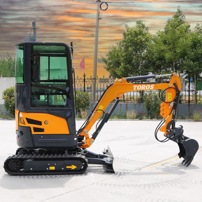 11.8KW 2600 obr./min 1,8 Tony Mini Excavator Mały Digger Machine dla Farmy