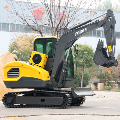Maksymalna wysokość kopania 4450 mm Mini Digger Machine z 1240 mm długości kij