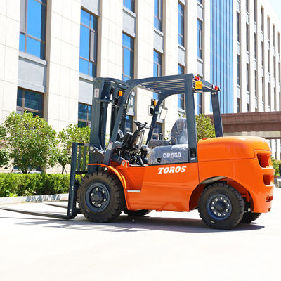 Przemysłowy wózek widłowy z silnikiem wysokoprężnym o dużej ładowności i przekładnią hydrauliczną