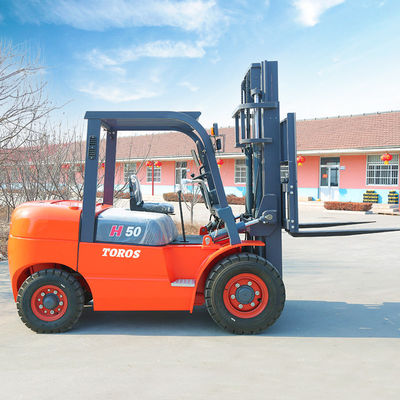 Podnośnik widłowy napędzany silnikiem napędowym Solid Tire Diesel
