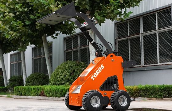 Mocny Mini Stand Up Skid Steer Rolnicze Skid Steers Wielofunkcyjne